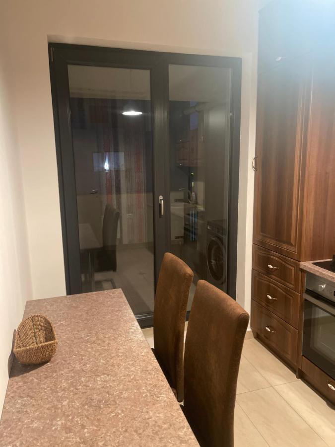 Greenfield Baneasa Apartment In Bukarest Exteriör bild