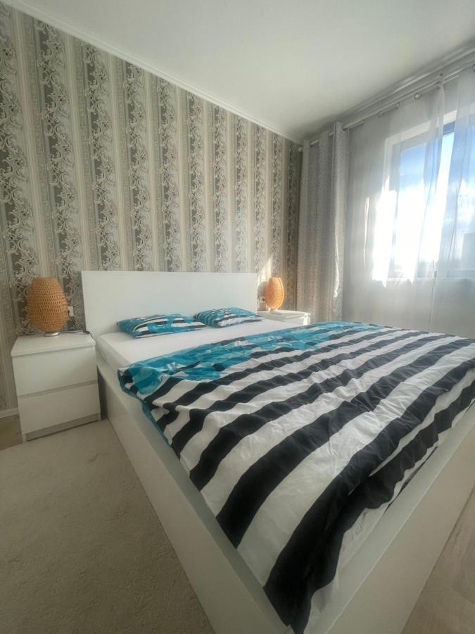 Greenfield Baneasa Apartment In Bukarest Exteriör bild